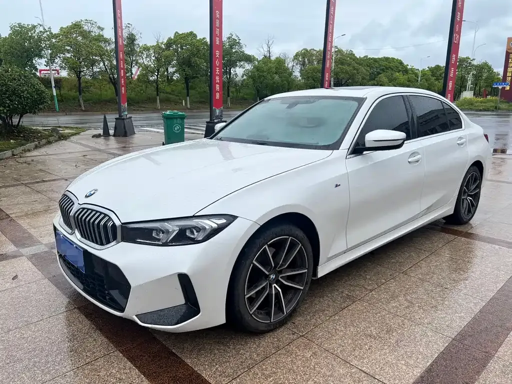 BMW 3 Series — фото 1