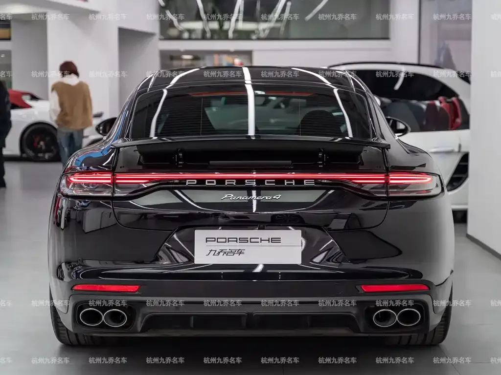 Porsche Panamera — фото 6