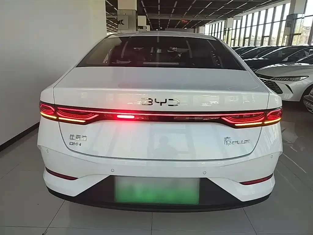 BYD Qin PLUS 2025 из CN, фото 10