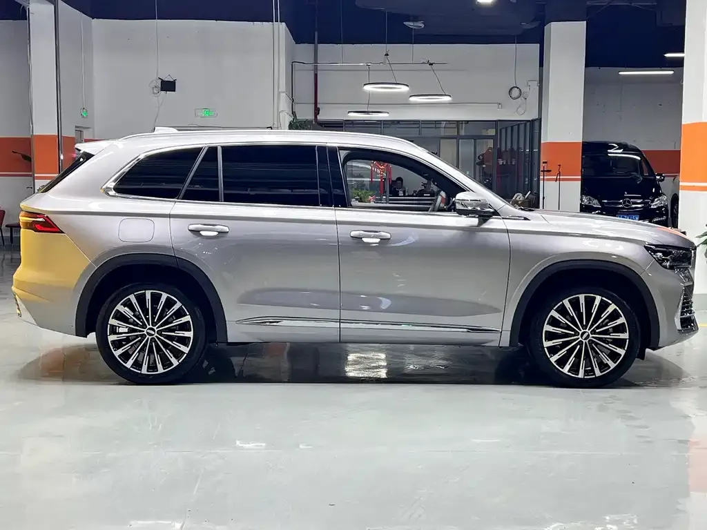 Geely Xingyue L — фото 7