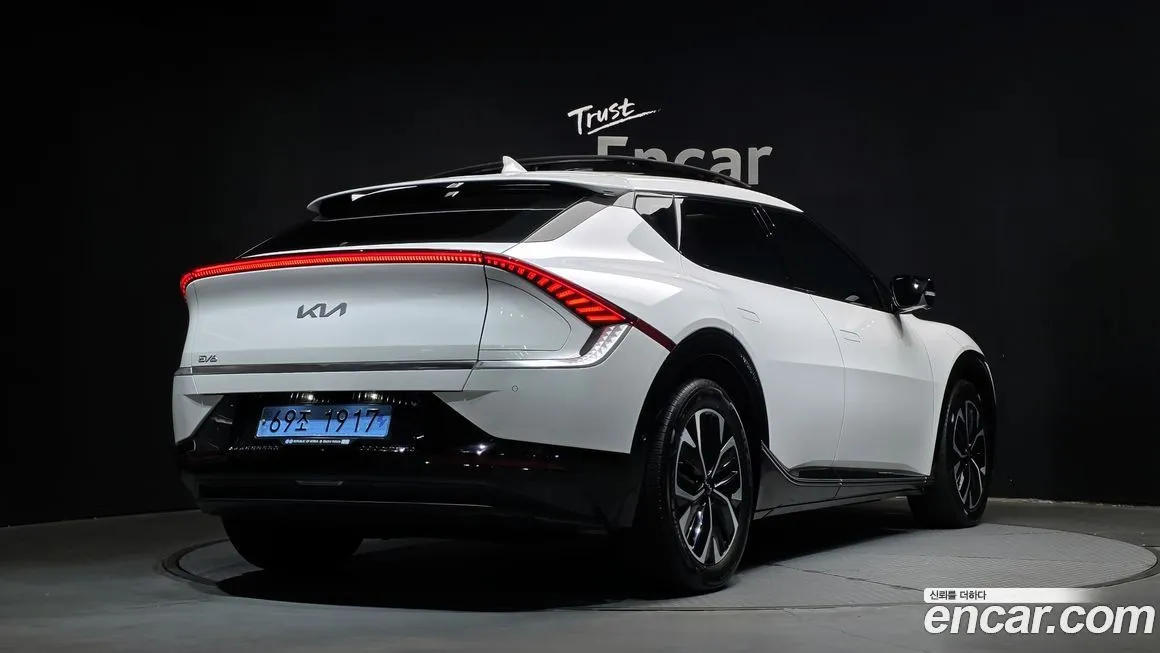 Kia EV6 — фото 2