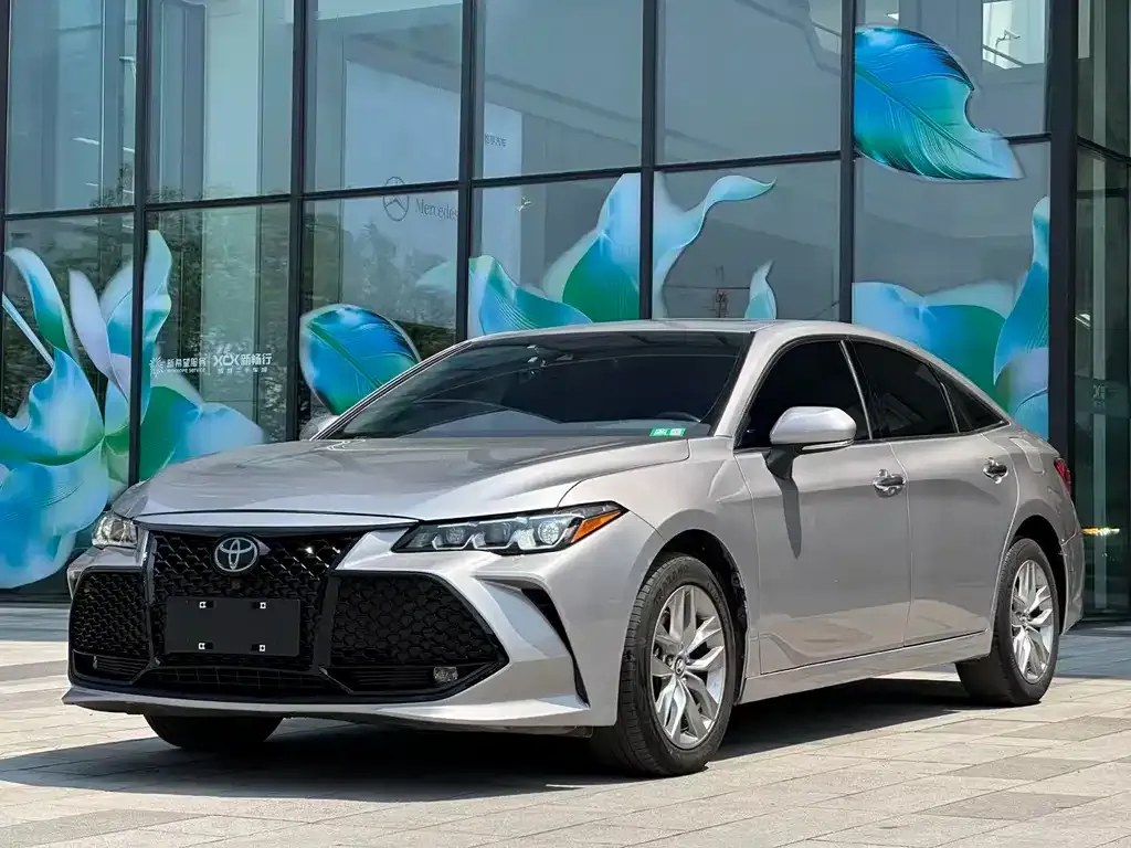 Toyota Avalon 2021 из CN, фото 1