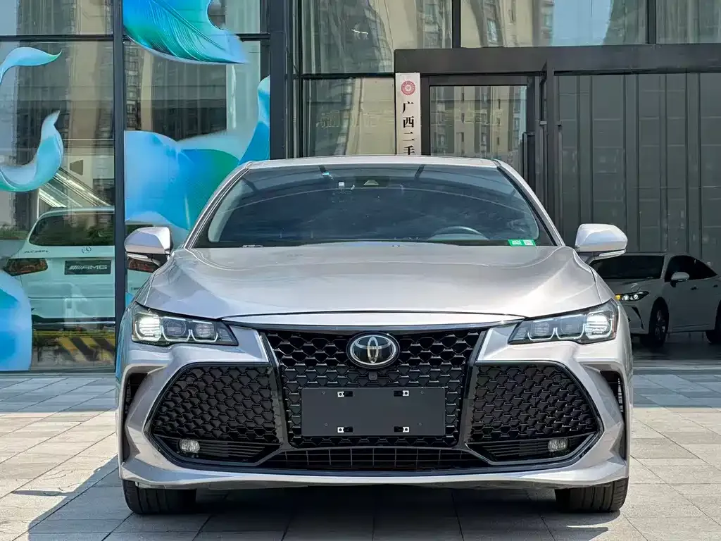 Toyota Avalon 2021 из CN, фото 8