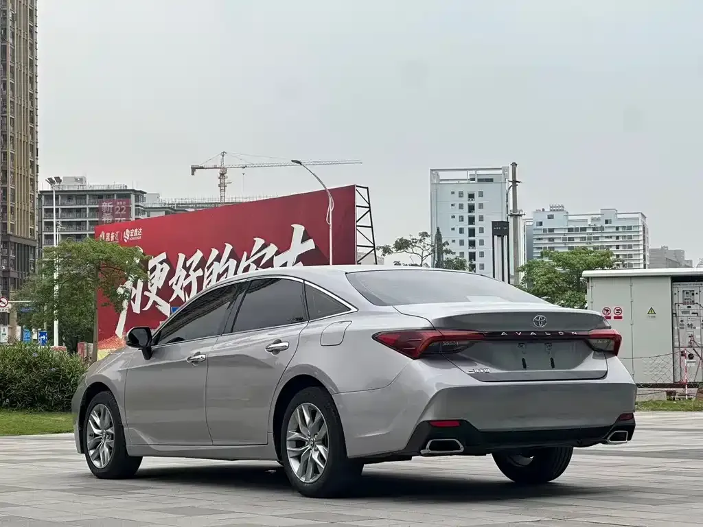 Toyota Avalon 2021 из CN, фото 9