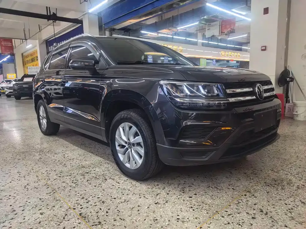 Volkswagen Tharu — фото 8
