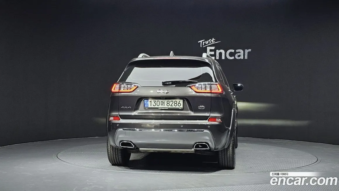 Jeep Cherokee 2021 из KR, фото 2