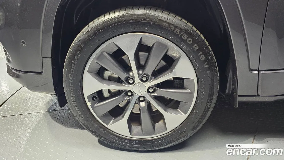 Jeep Cherokee 2021 из KR, фото 6