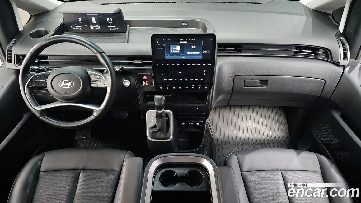 Hyundai Staria — фото 6