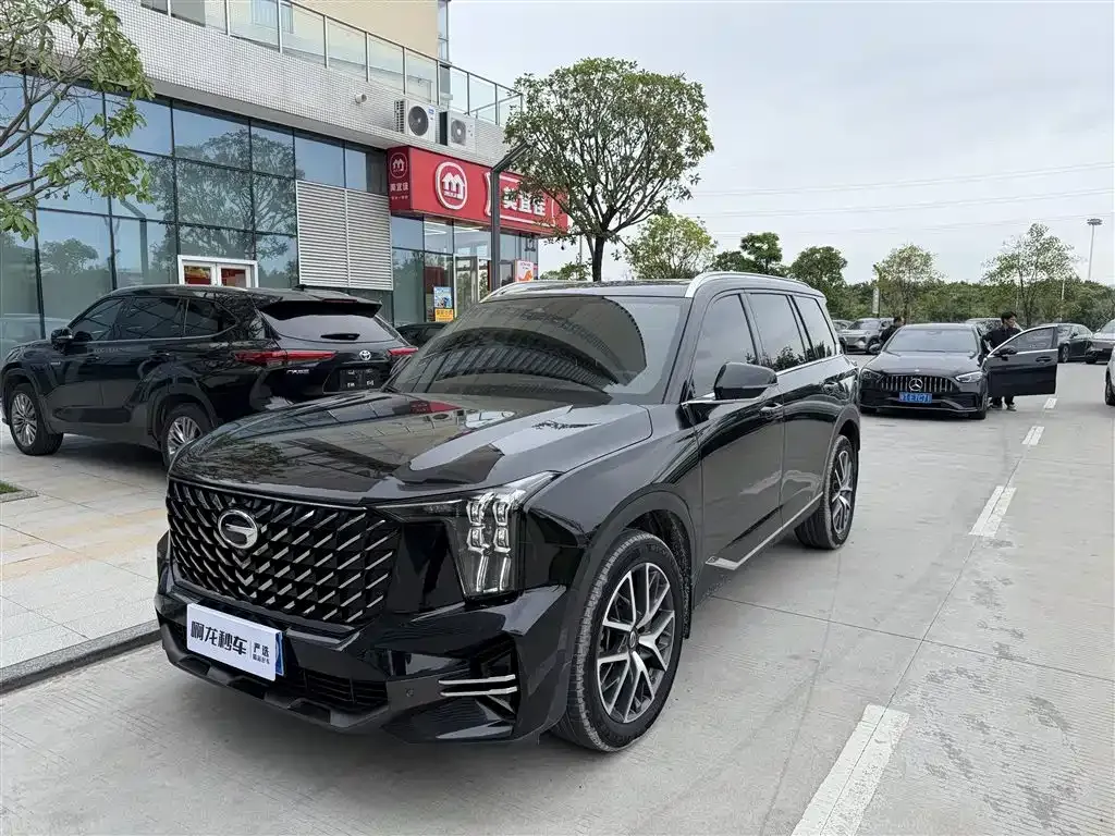 GAC Motor Trumpchi GS8 — фото 1