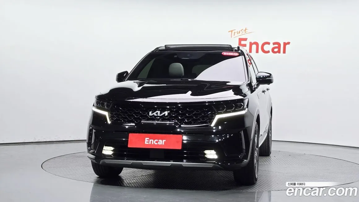 Kia Sorento — фото 8