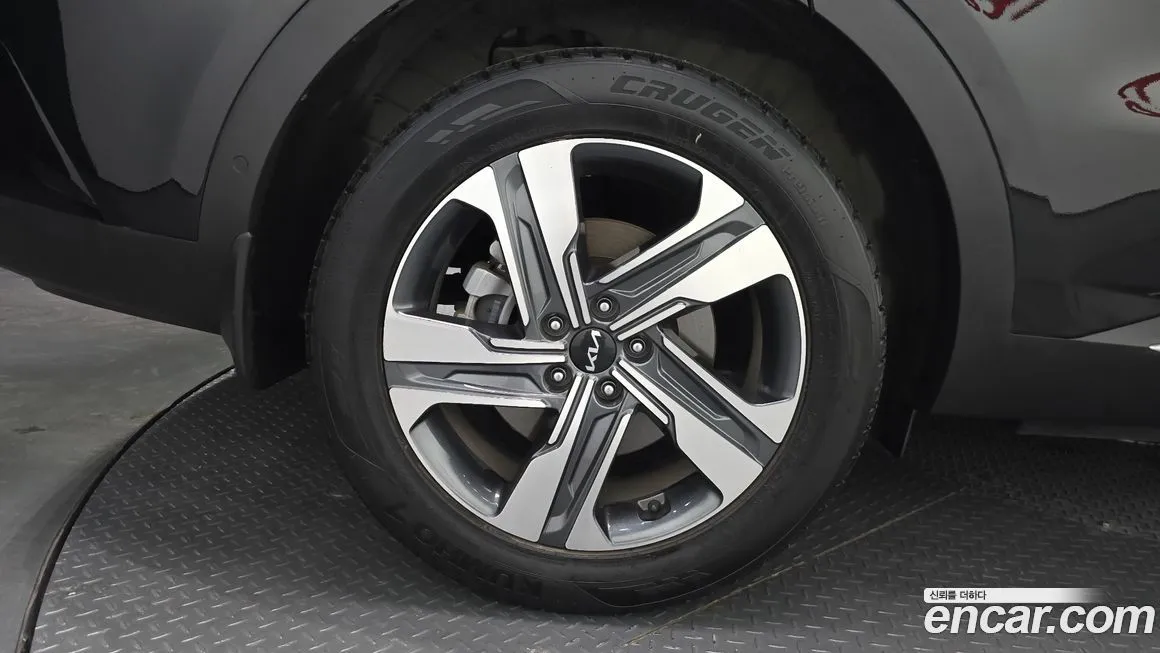 Kia Sorento — фото 4