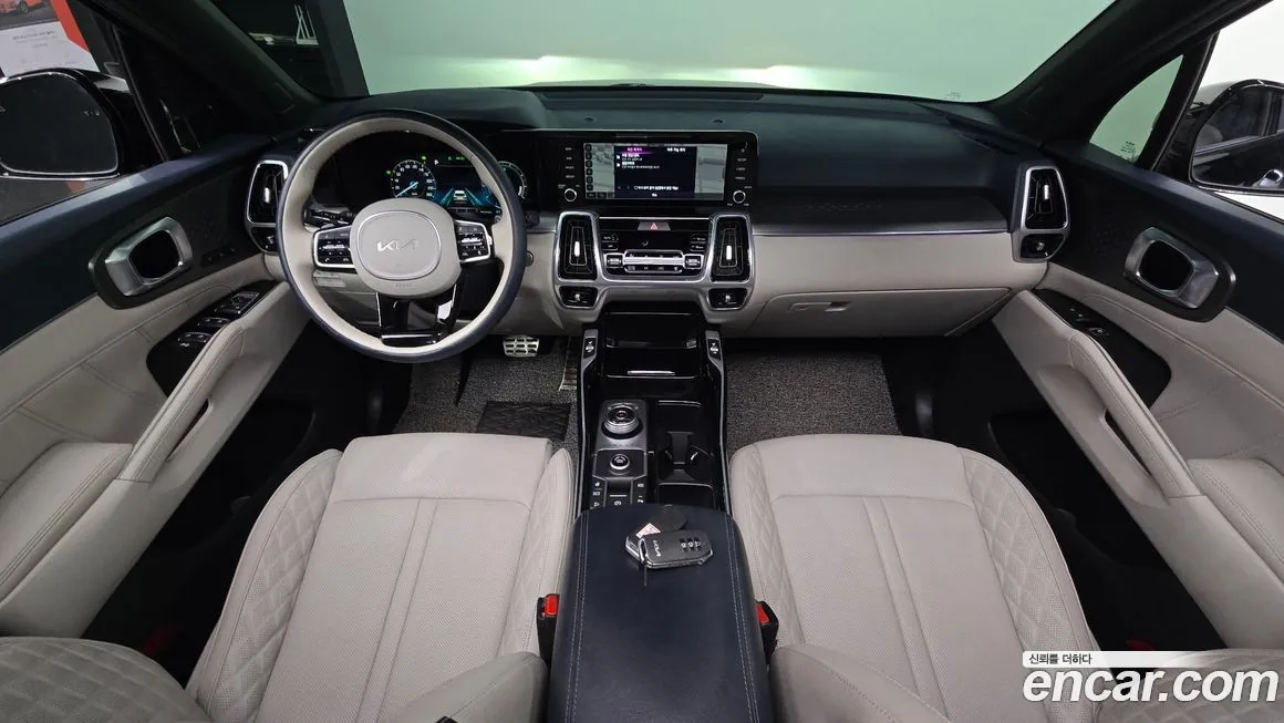 Kia Sorento — фото 9