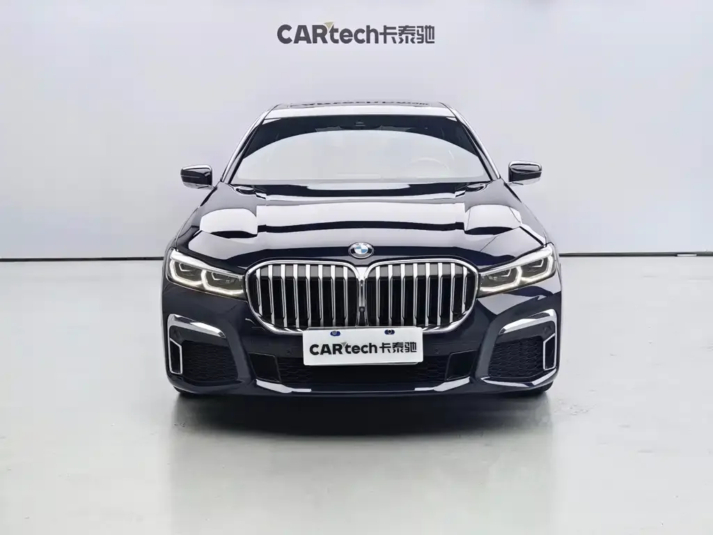 BMW 7 Series — фото 4
