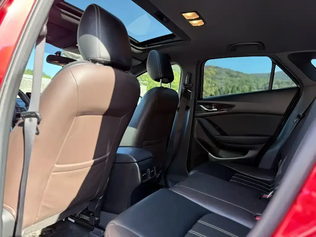 Mazda CX-4 2021 из CN, фото 2