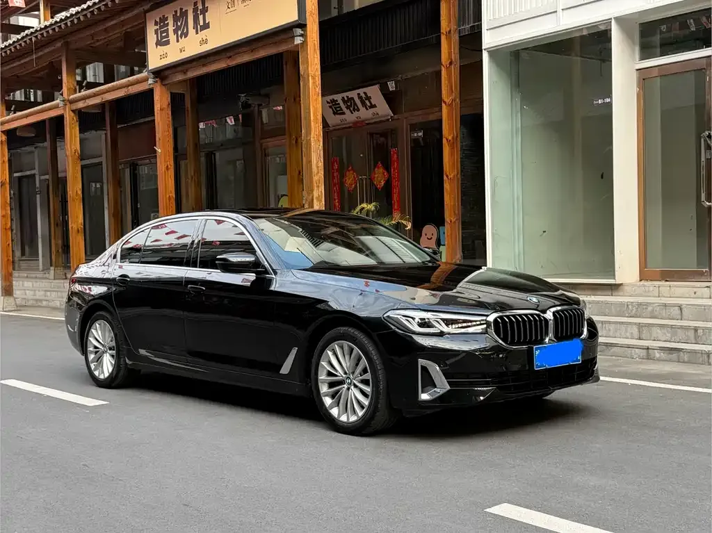 BMW 5 Series — фото 2