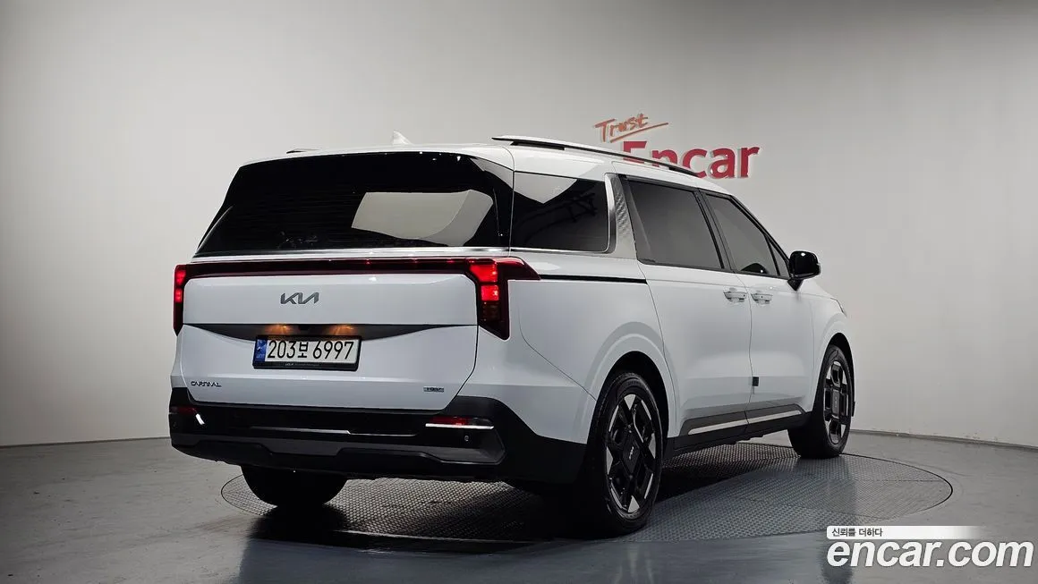 Kia Carnival 2024 из KR, фото 2