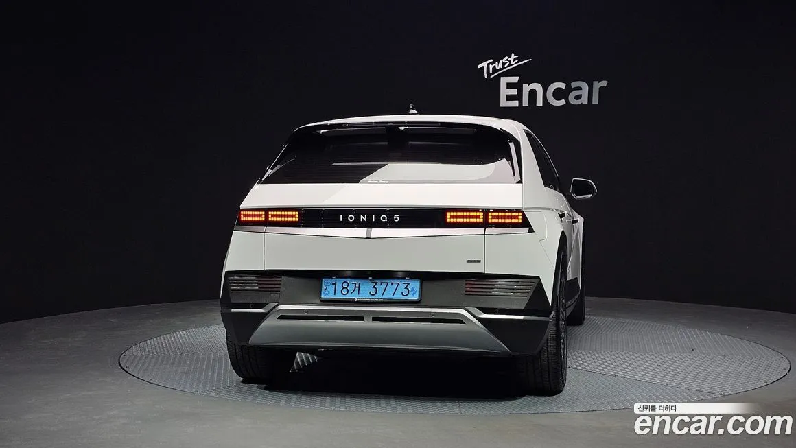 Hyundai Ioniq5 — фото 2