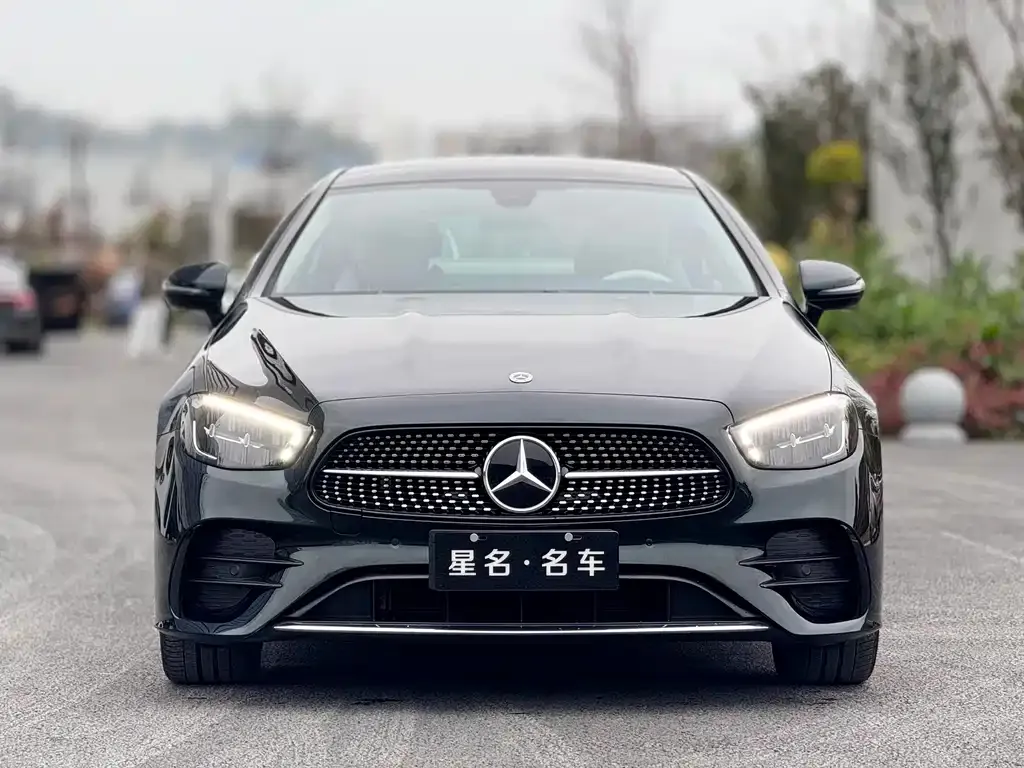 Mercedes-Benz E-Class (Import) — фото 4