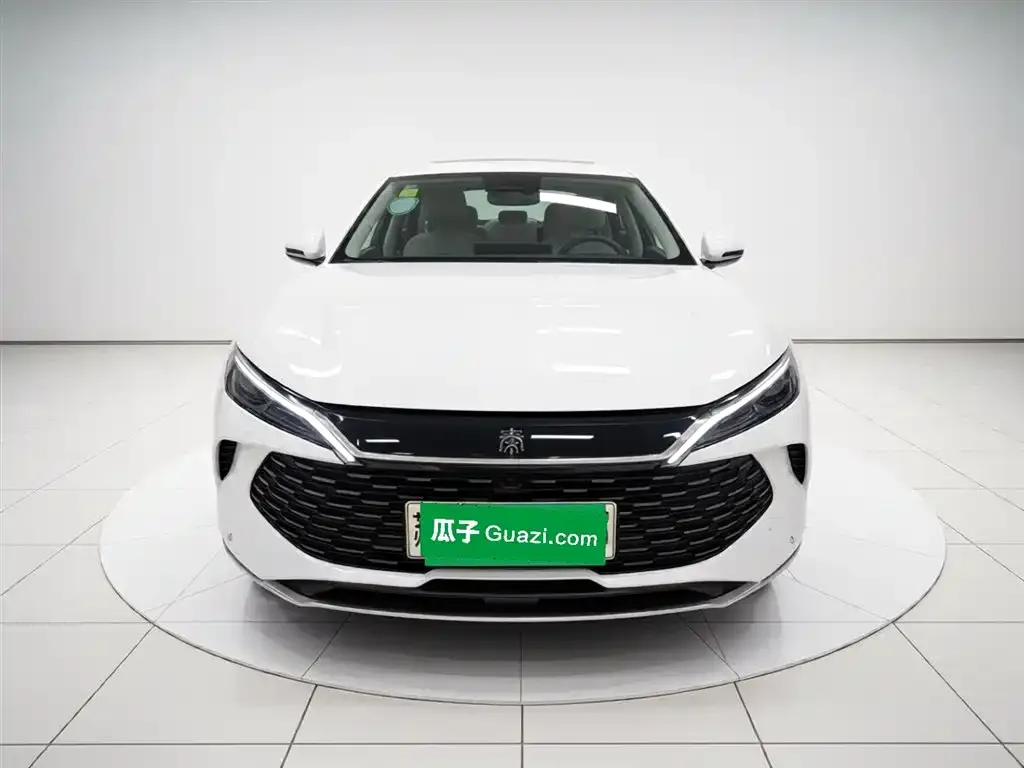 BYD Qin L — фото 9