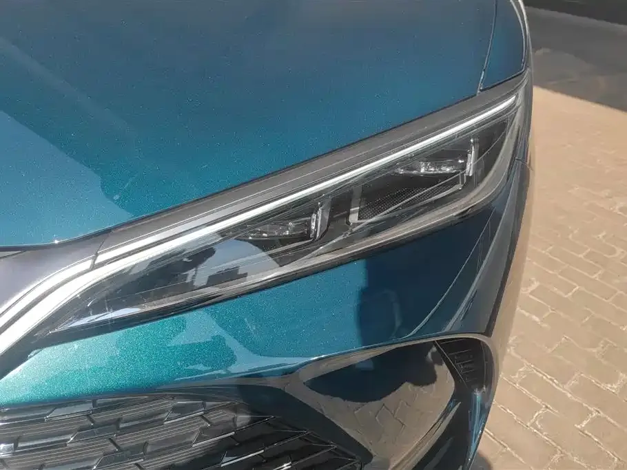 BYD L DM-i — фото 4