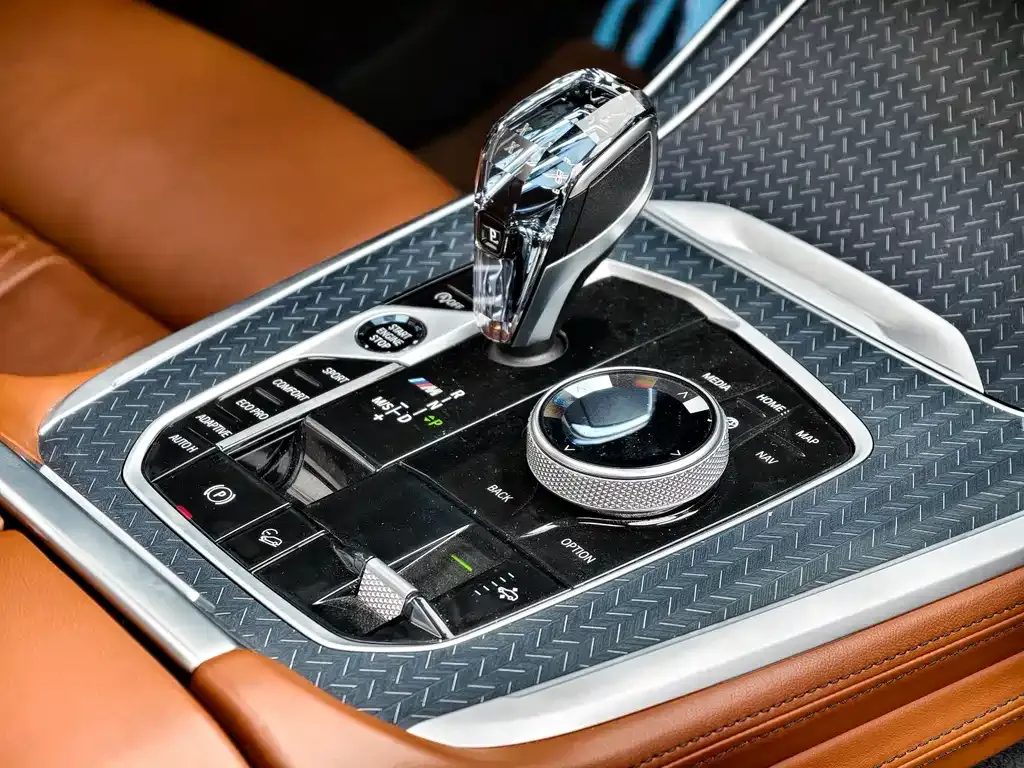 BMW X7 — фото 4