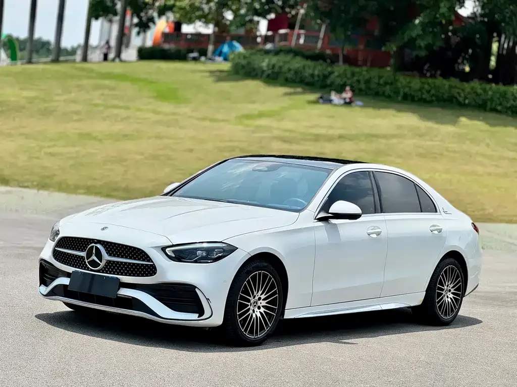 Mercedes-Benz C-Class — фото 10