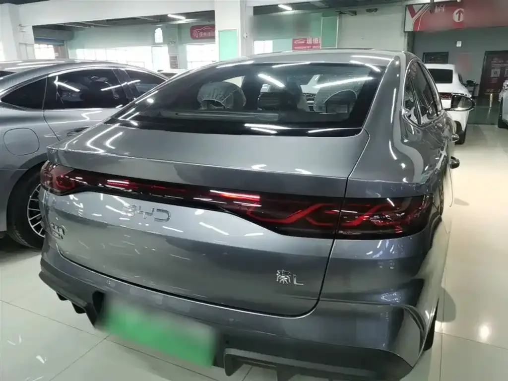 BYD Qin L — фото 7