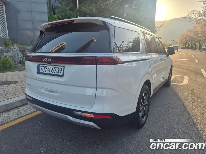 Kia Carnival 2023 из KR, фото 4