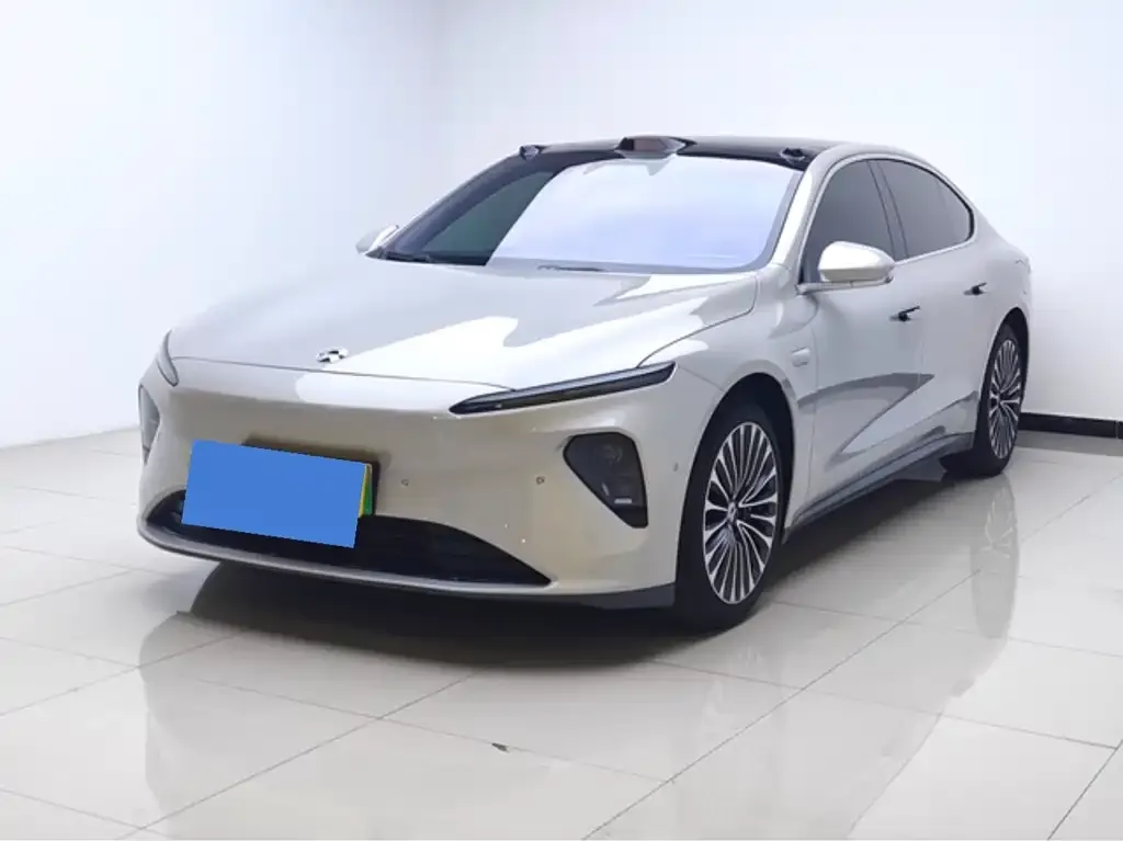 NIO ET7