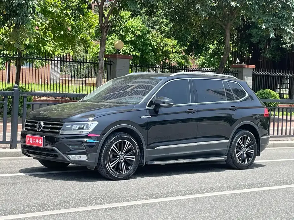 Volkswagen Tiguan L