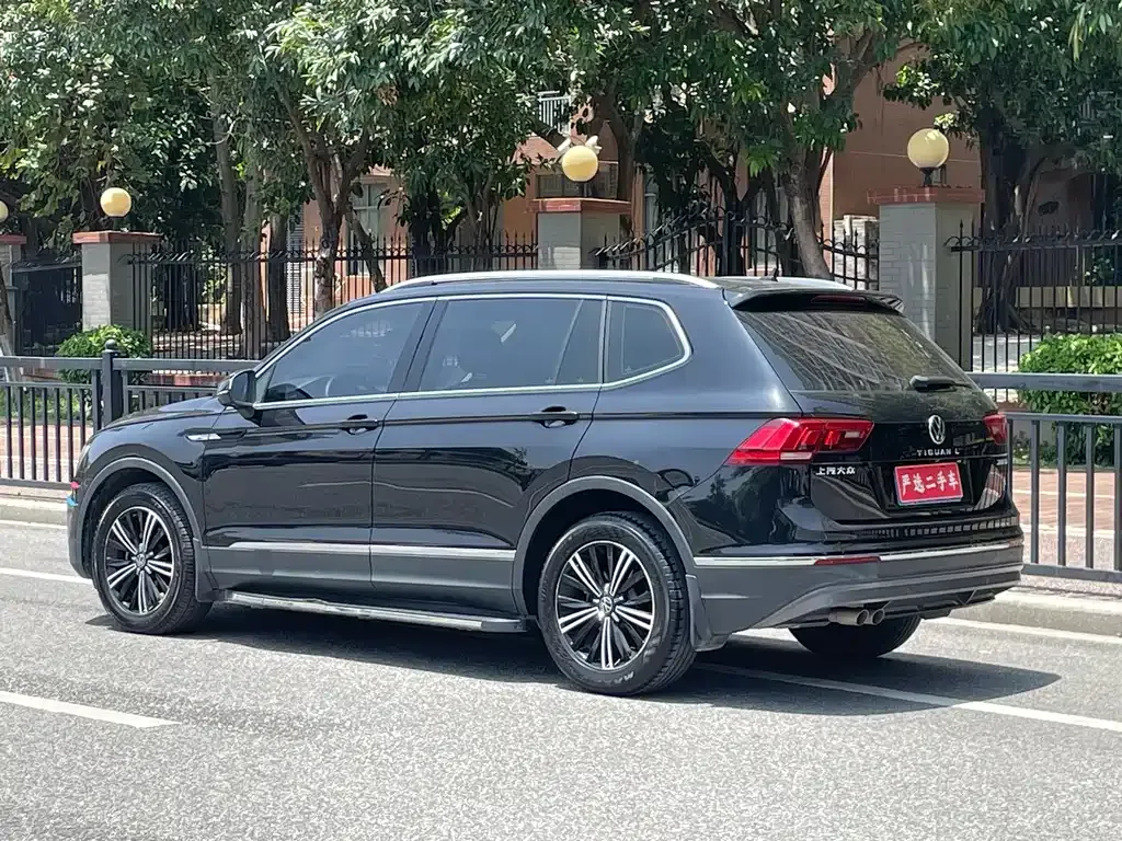 Volkswagen Tiguan L 2021 из CN, фото 7