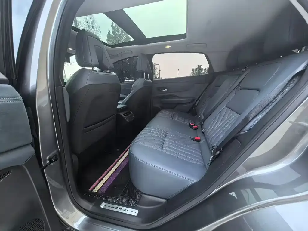 Nissan Ariya 2023 из CN, фото 2