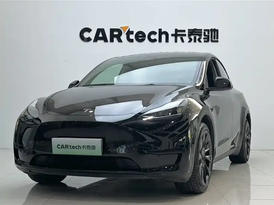 Tesla Model Y 2023 из CN, фото 1