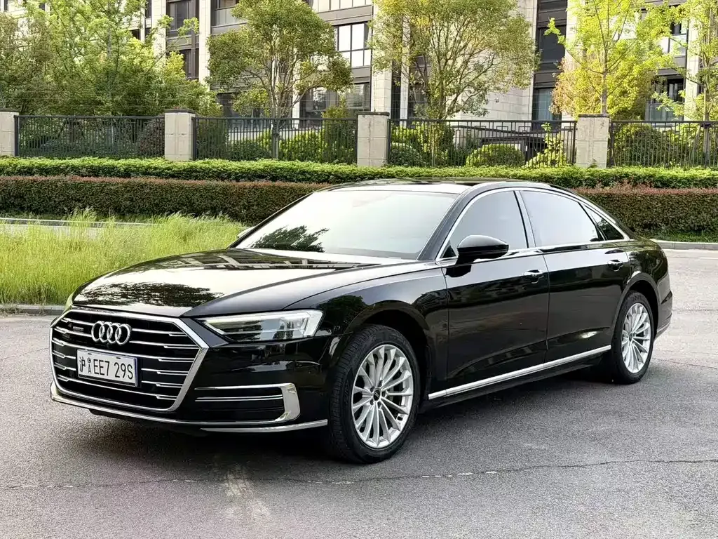 Audi A8 2021 из CN, фото 1