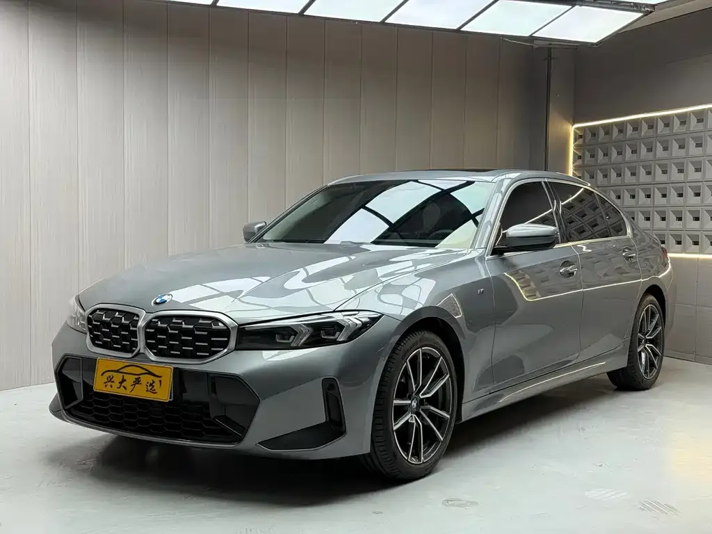 BMW 3 Series 2023 из CN, фото 1