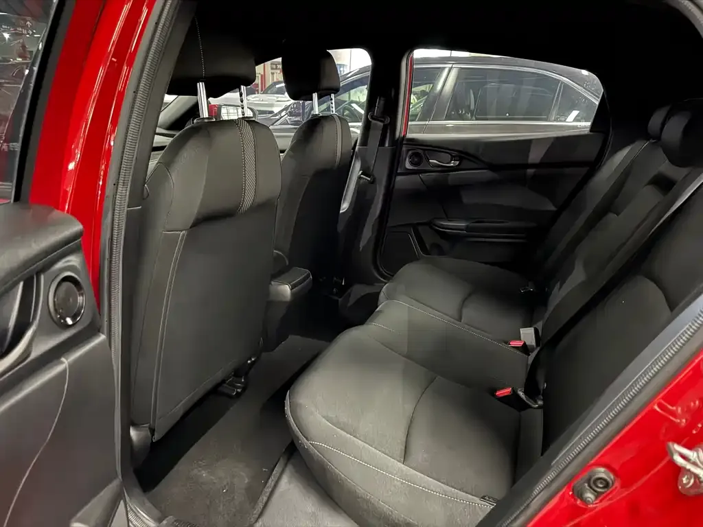 Honda Civic 2023 из CN, фото 5