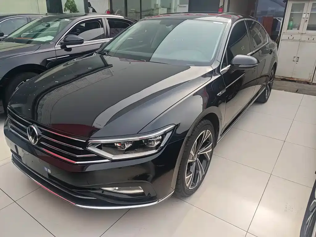 Volkswagen Magotan 2022 из CN, фото 1