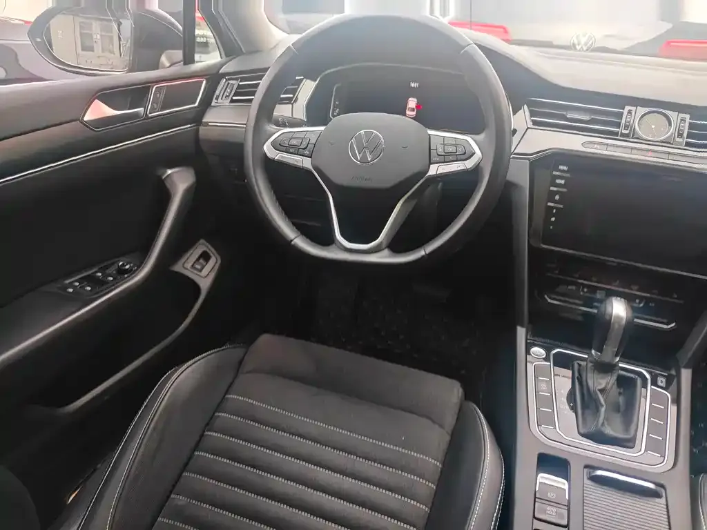 Volkswagen Magotan 2022 из CN, фото 9