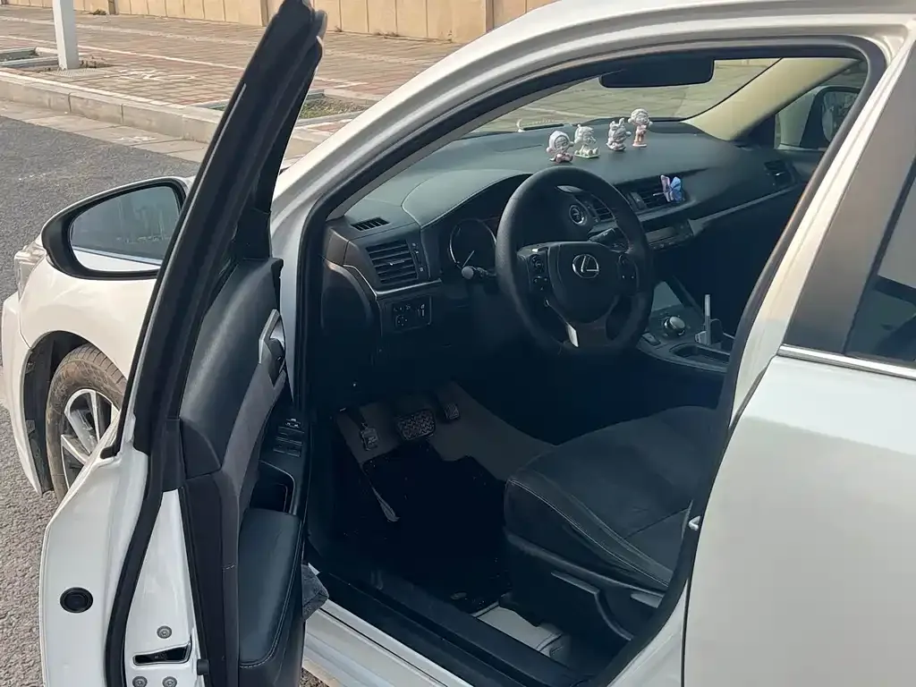 Lexus CT 2021 из CN, фото 8