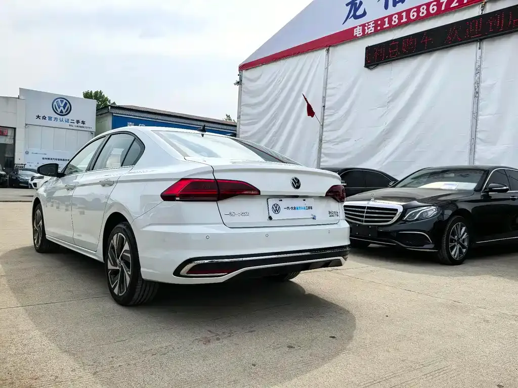 Volkswagen Bora 2024 из CN, фото 4