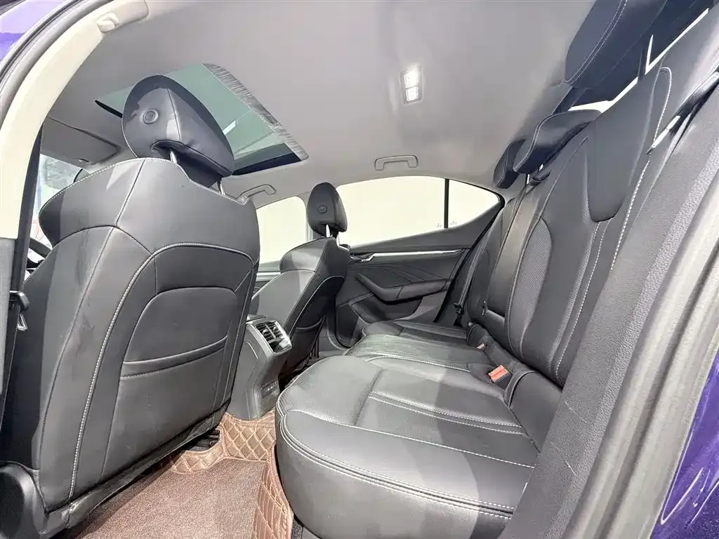 Skoda Octavia 2022 из CN, фото 10