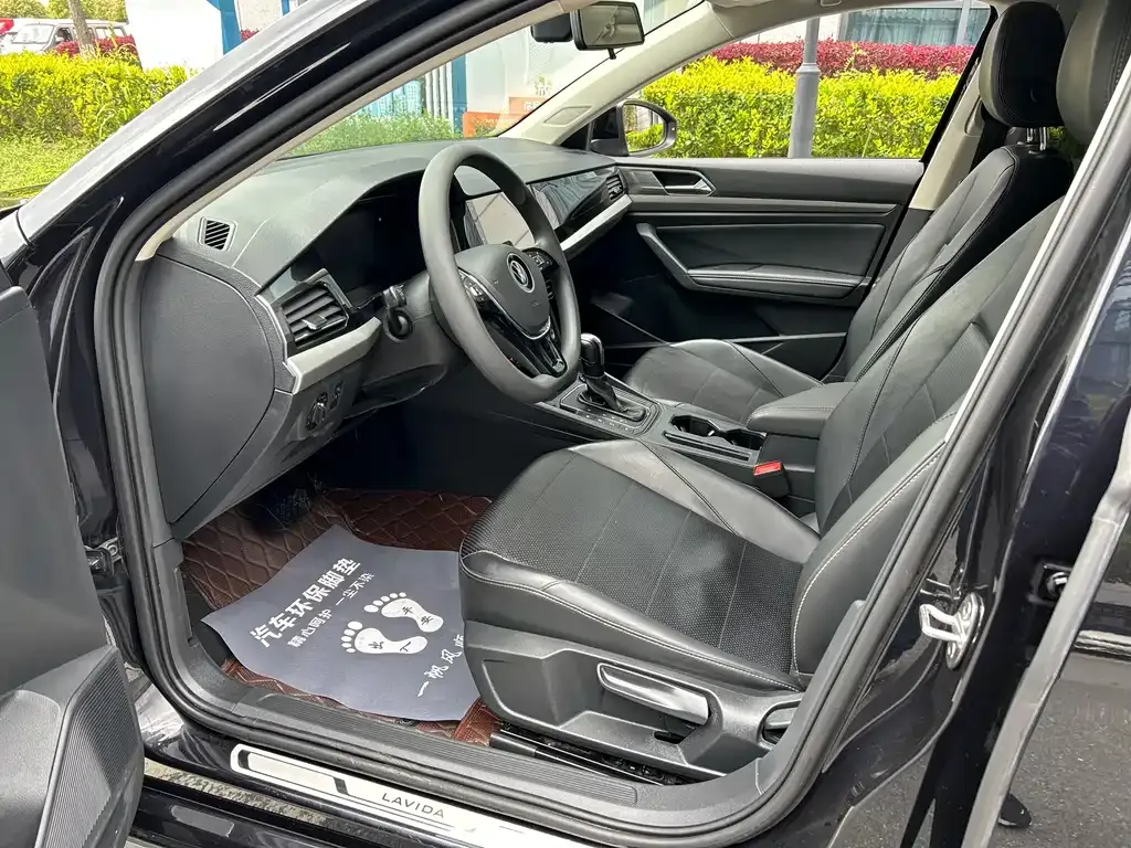 Volkswagen Lavida 2022 из CN, фото 8