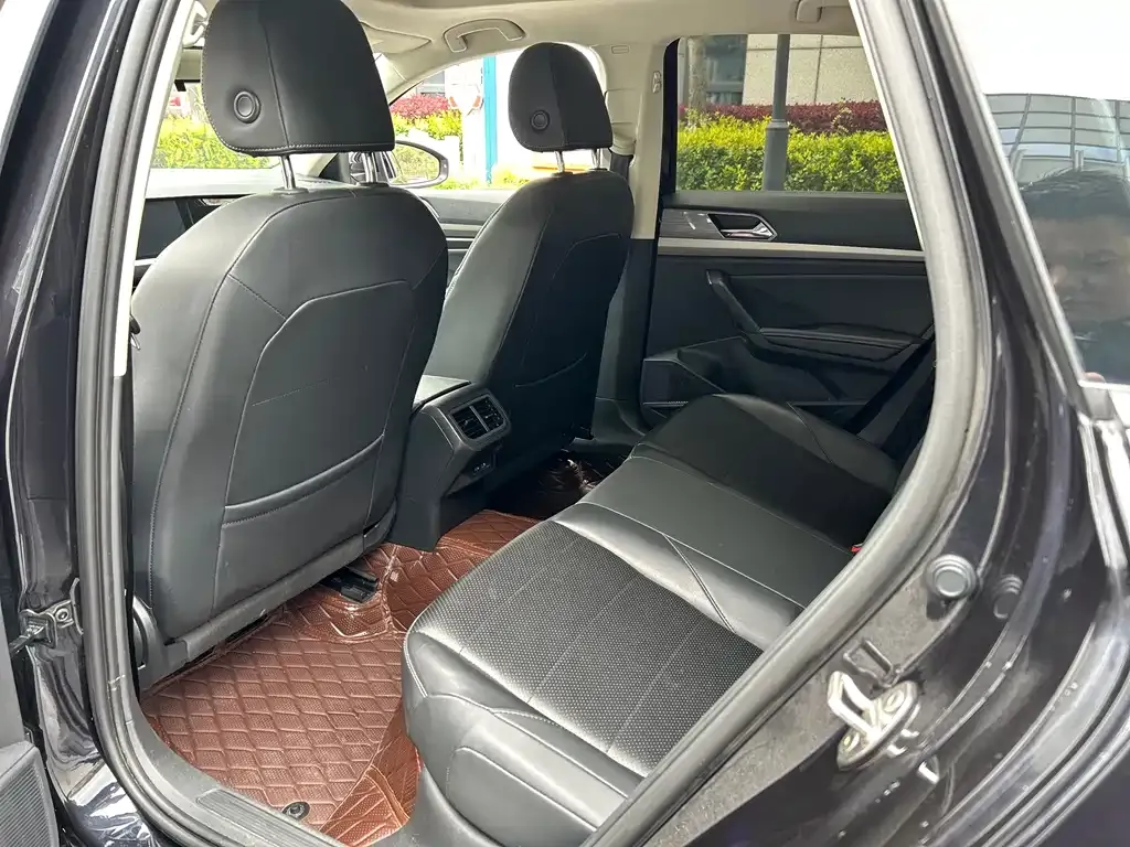 Volkswagen Lavida 2022 из CN, фото 10