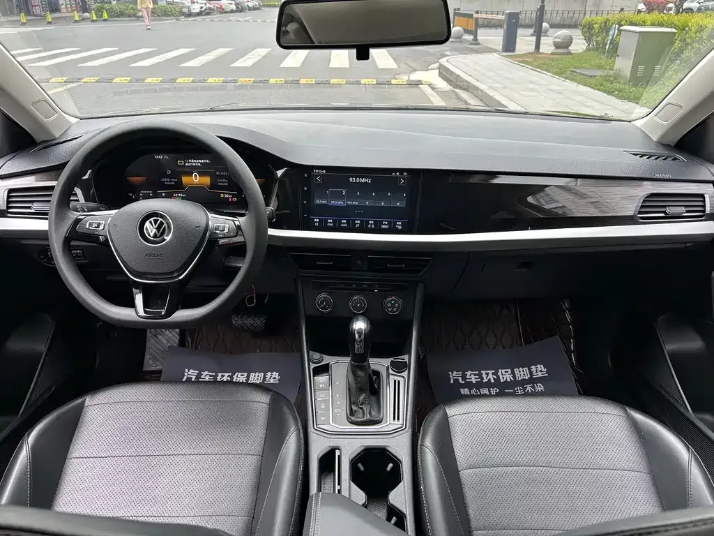 Volkswagen Lavida 2022 из CN, фото 2