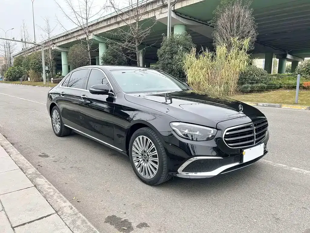 Mercedes-Benz E-Class 2023 из CN, фото 5