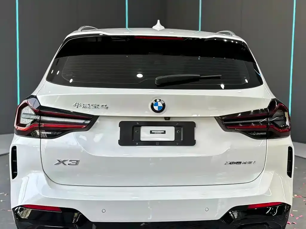 BMW X3 2022 из CN, фото 2