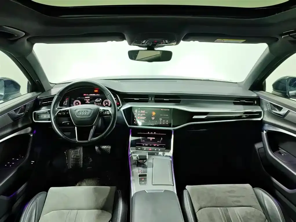 Audi A6L 2021 из CN, фото 9