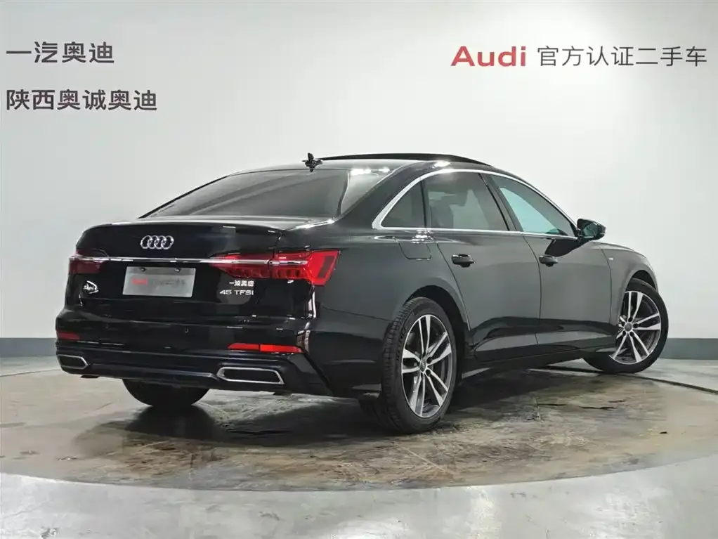 Audi A6L 2021 из CN, фото 5