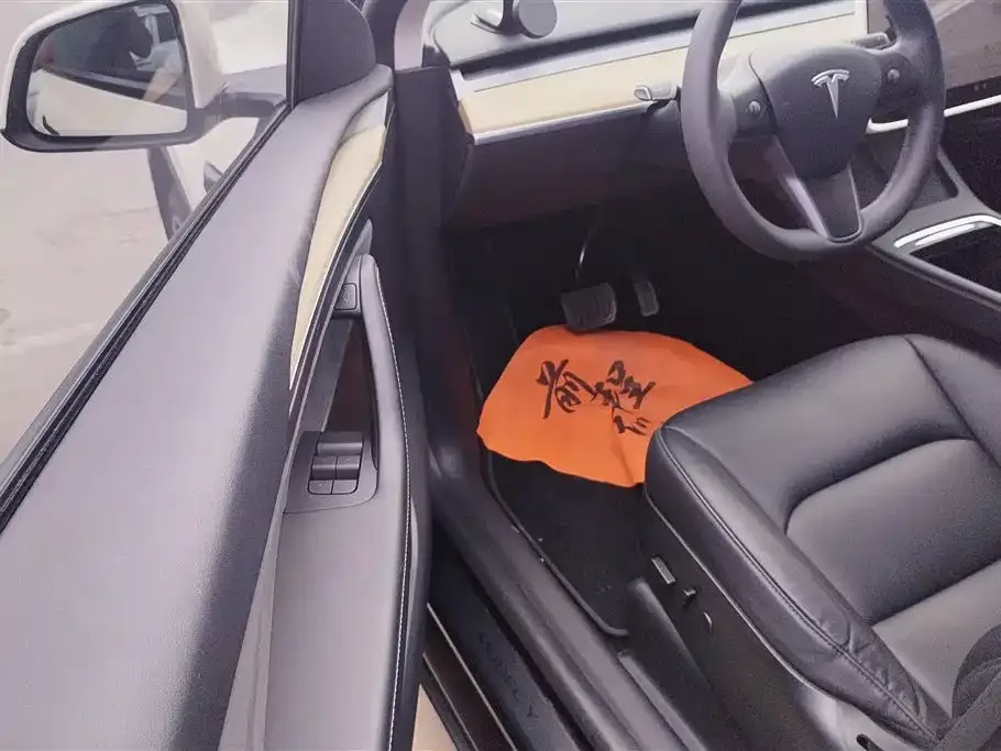 Tesla Model Y 2022 из CN, фото 7