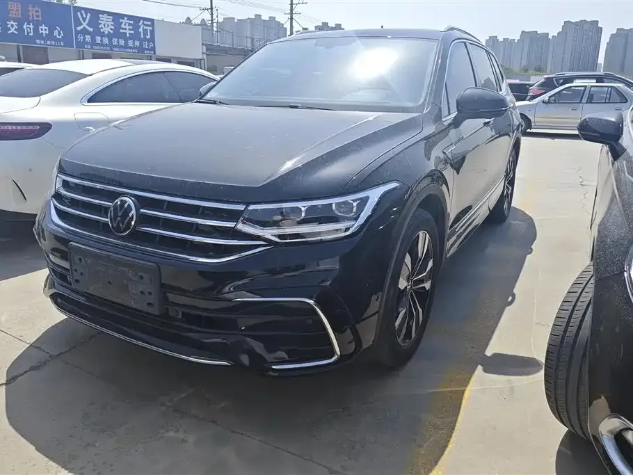 Volkswagen Tiguan L 2024 из CN, фото 1